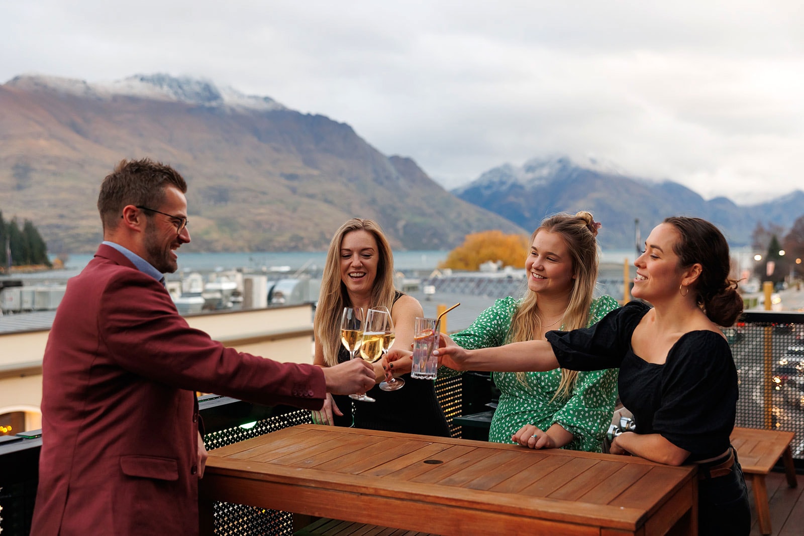 Mountain Club — Cafés in Queenstown
