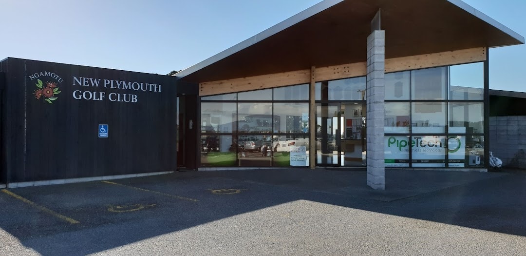 New Plymouth Golf Club Cafe — Cafés in New Plymouth