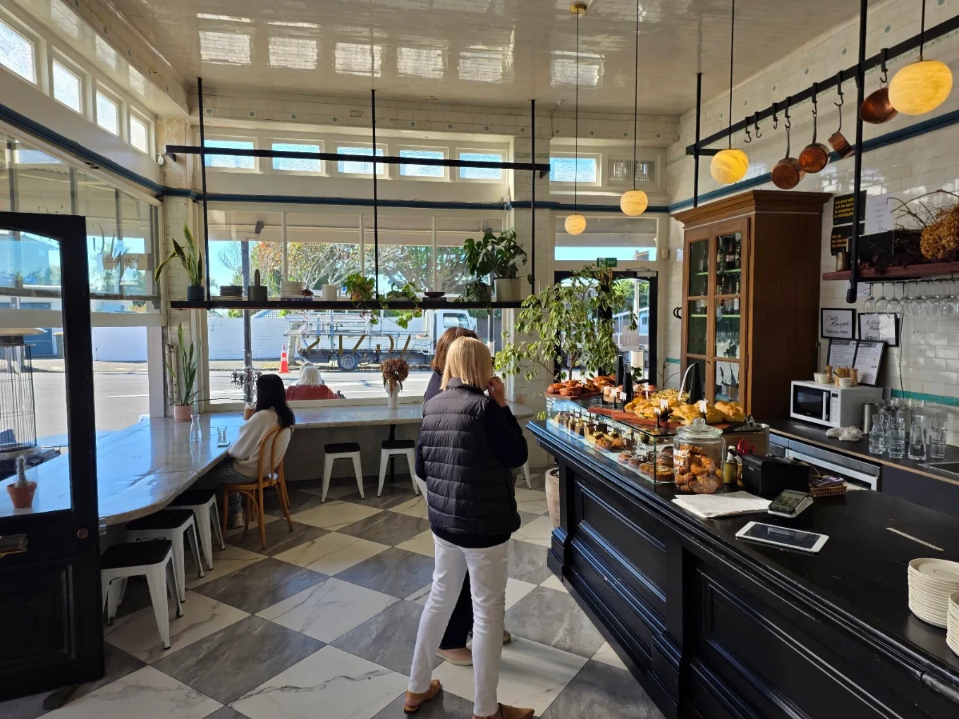 Agnès — Cafés in Kaipātiki