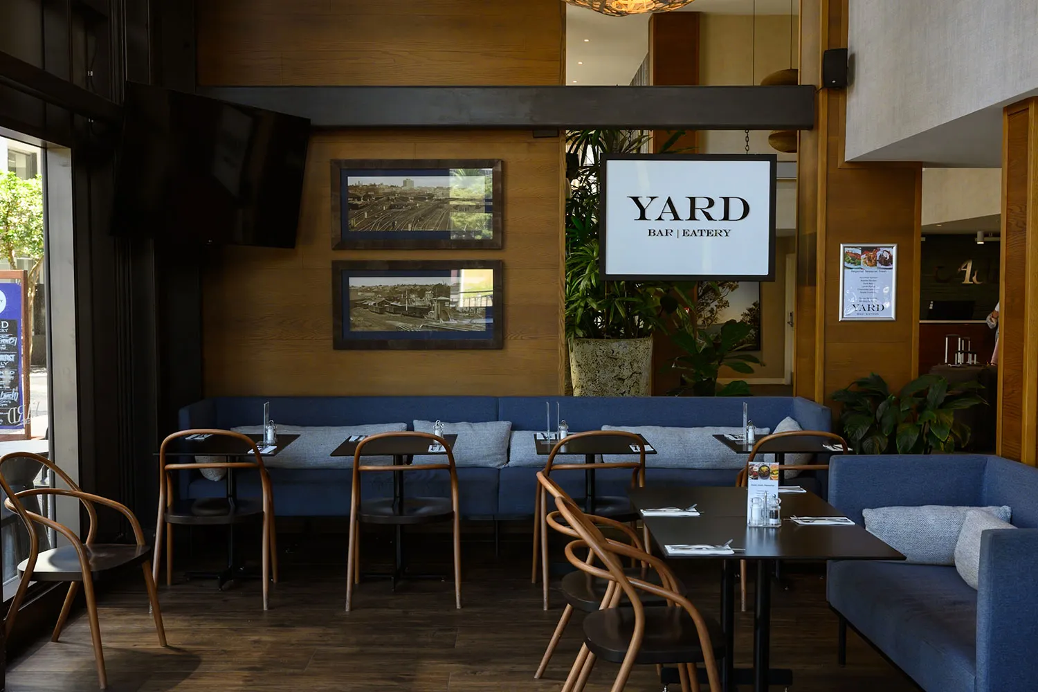 Yard Bar and Eatery — Cafés in Auckland