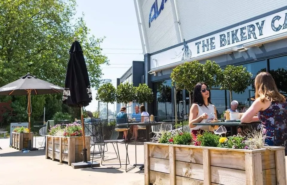 Bikery Cafe — Cafés in Cambridge