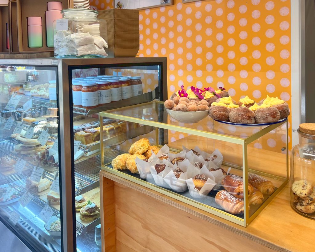 Curbside Kitchen — Cafés in Gisborne