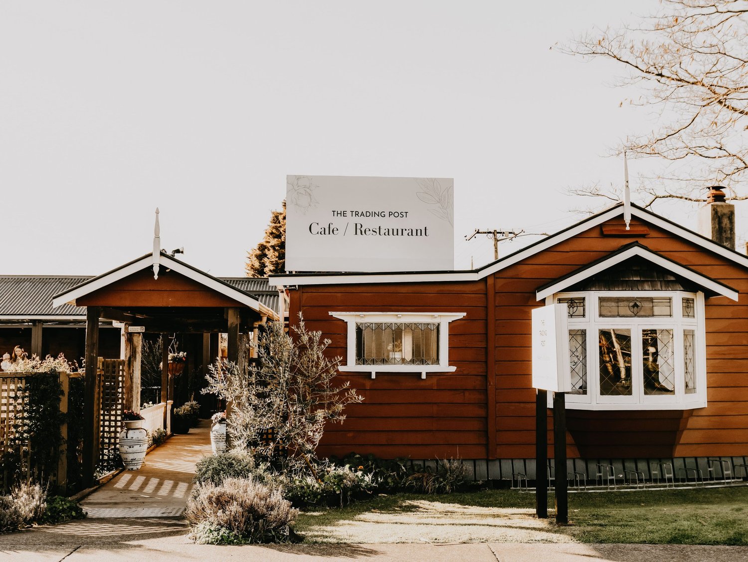 The Trading Post — Cafés in Paengaroa