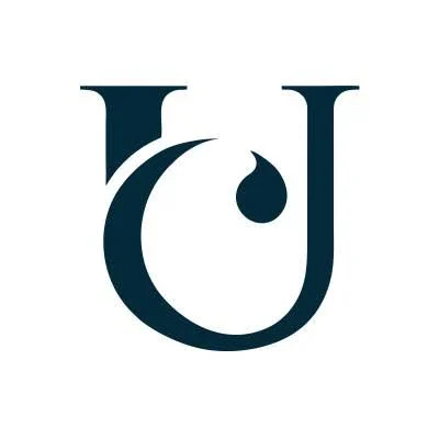 Cath Ullyett Photography logo